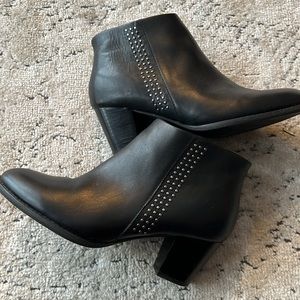 Vionic Black ankle boots with stud detail 8. Heel is 2.5”